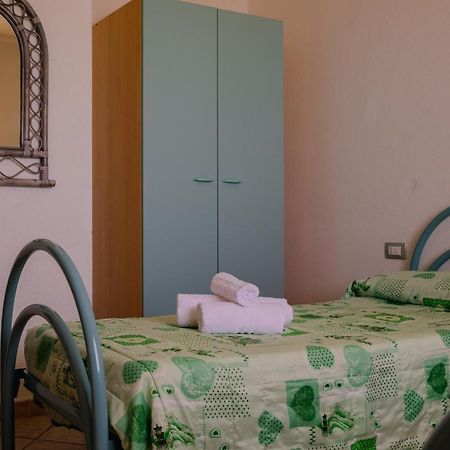 Appartamenti Costa Tanaunella Esterno foto